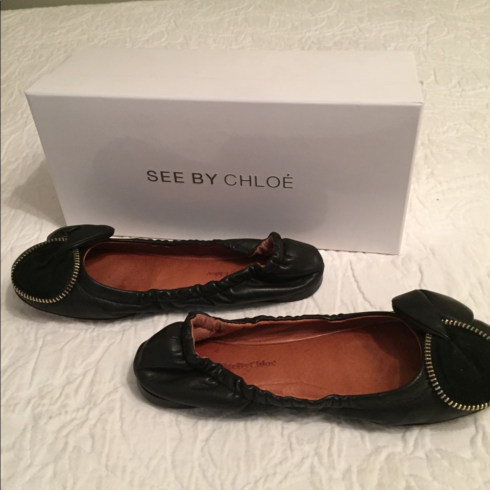 See by Chloe flats